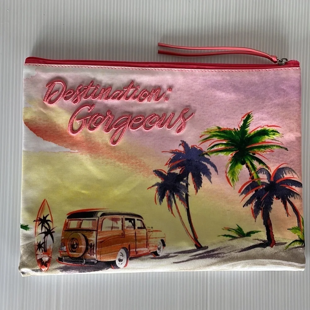 Merle Norman cosmetic case